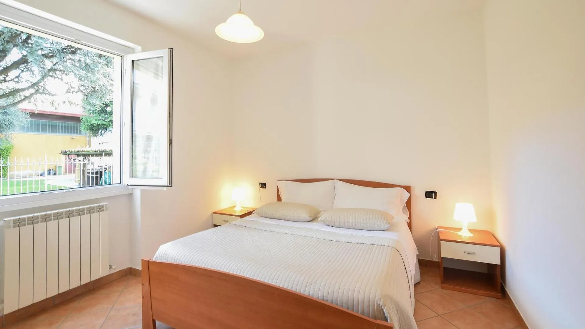 Gorgeous Apartment In Domaso With Wifi